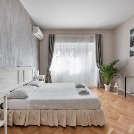 Appartement Regina Luxury Flat à Rome Extérieur photo