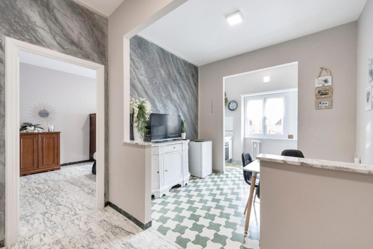Appartement Regina Luxury Flat à Rome Extérieur photo