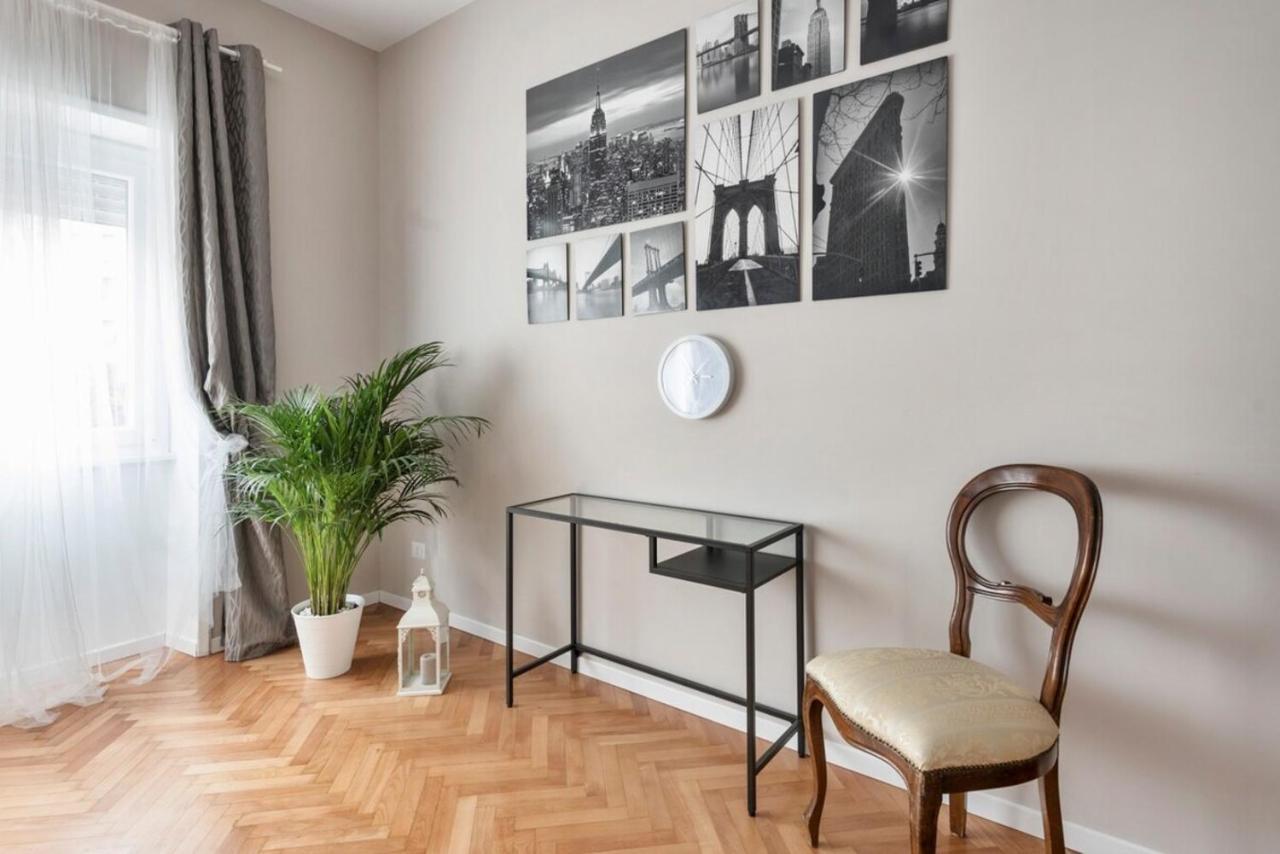 Appartement Regina Luxury Flat à Rome Extérieur photo