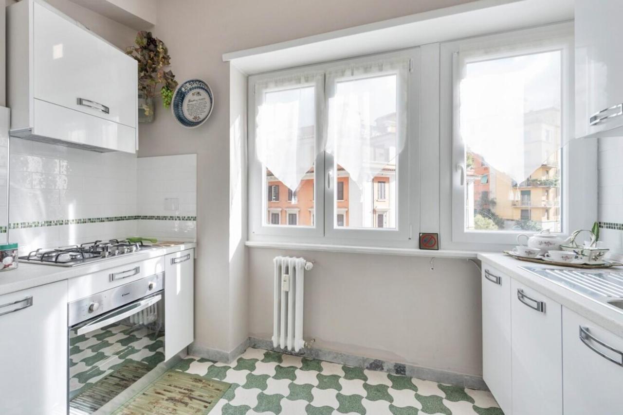 Appartement Regina Luxury Flat à Rome Extérieur photo